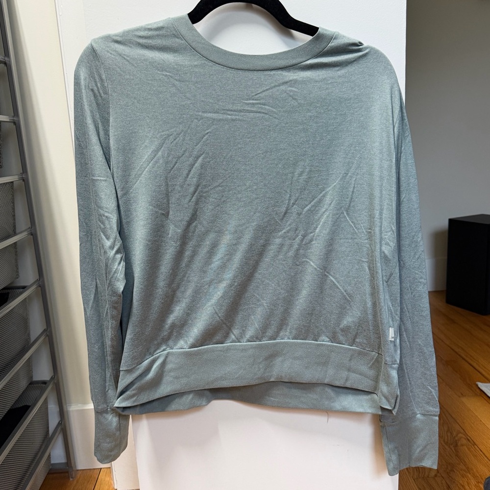 Vuori Long Sleeve Tshirt